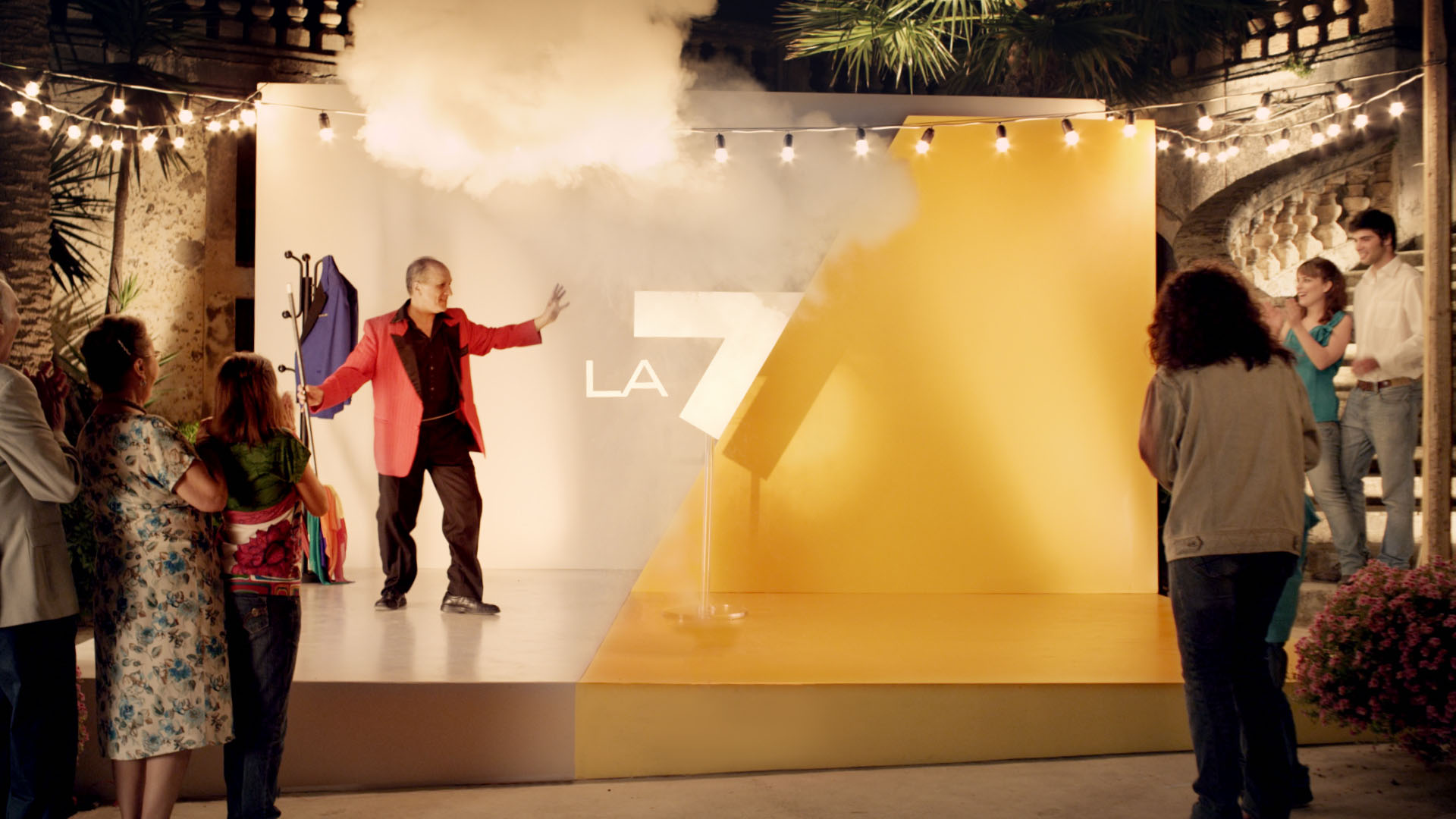 LA 7 Rebrand